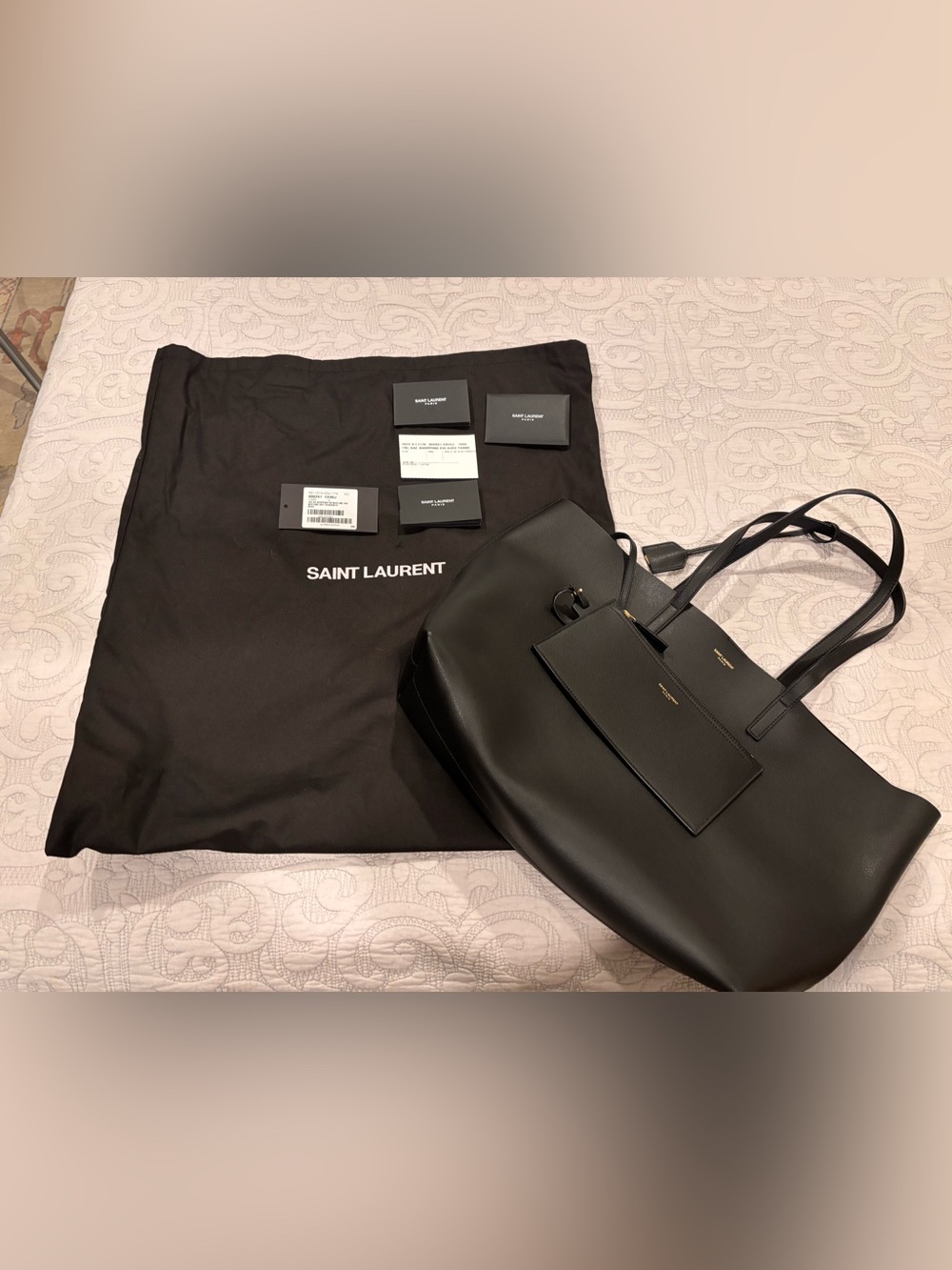 Brand New YSL Shopping Saint Laurent in leather color black
